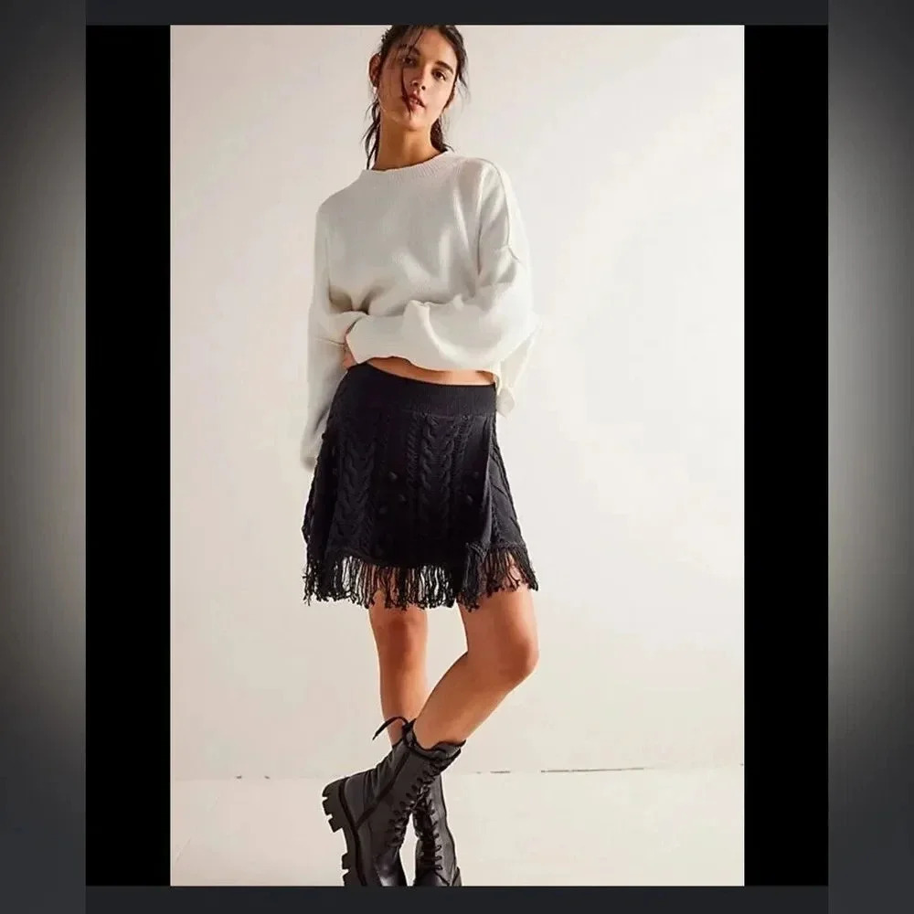 FREE PEOPLE Let's Get Cozy Swit Mini Skirt